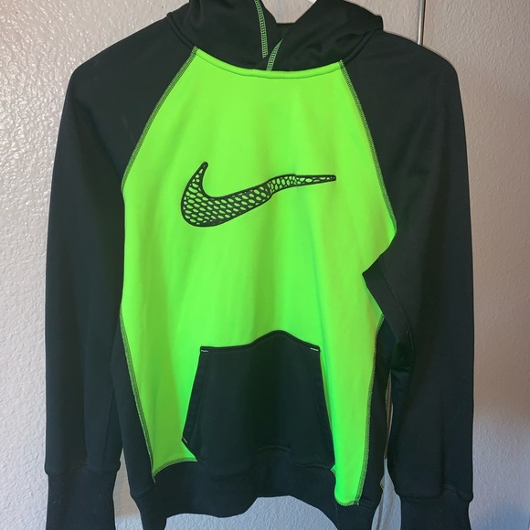 Nike Jackets & Blazers - Nike Hoodie
